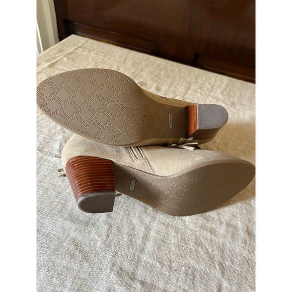 Vionic w/ Orthaheel Technology Women's Faros Ankle Boot Tan Size 9 - Picture 4 of 9